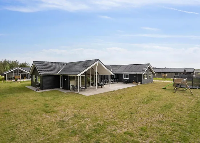 Holiday home Awesome In With Sauna *